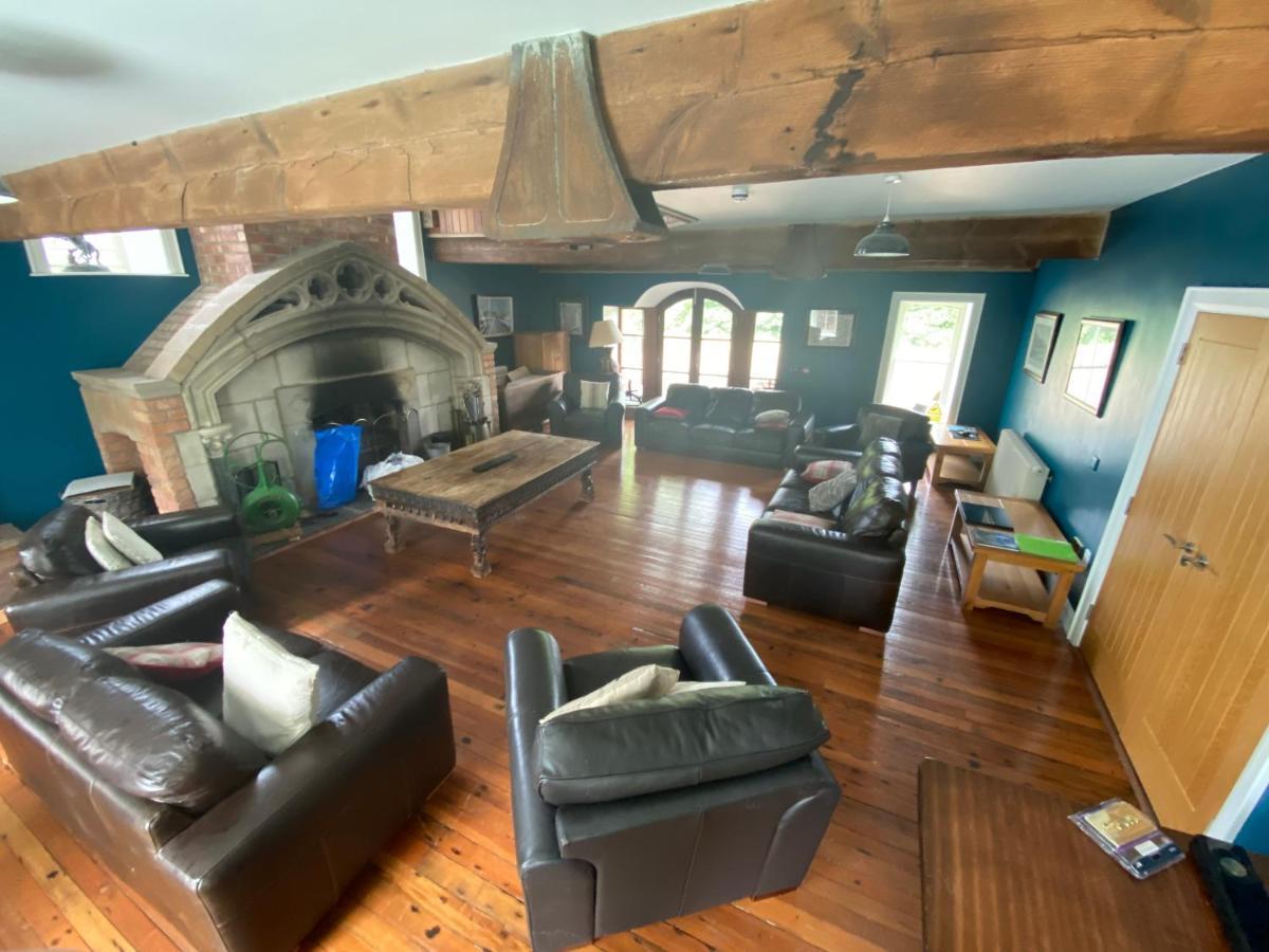 Riverside Converted Linen Mill Lodge *