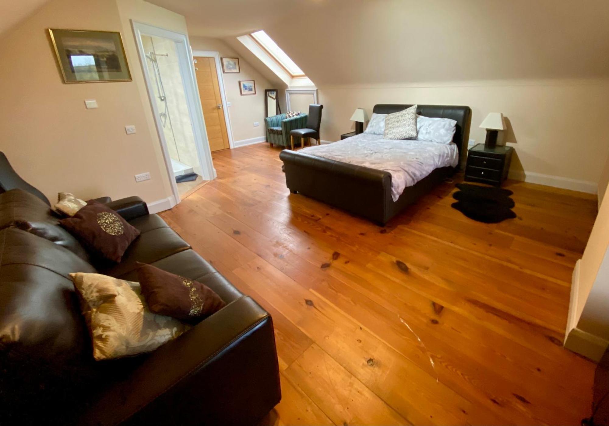 Riverside Converted Linen Mill Lodge Coleraine